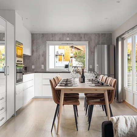 Arctic Homes - Northern Serenity شقة *